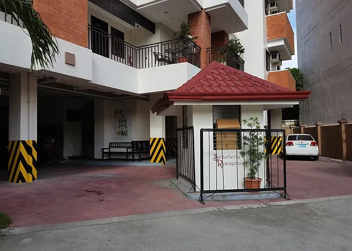 Aparthotel Strawberry Residences