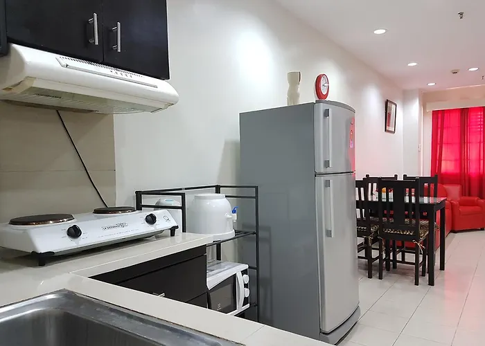Strawberry Residences Aparthotel 3*
